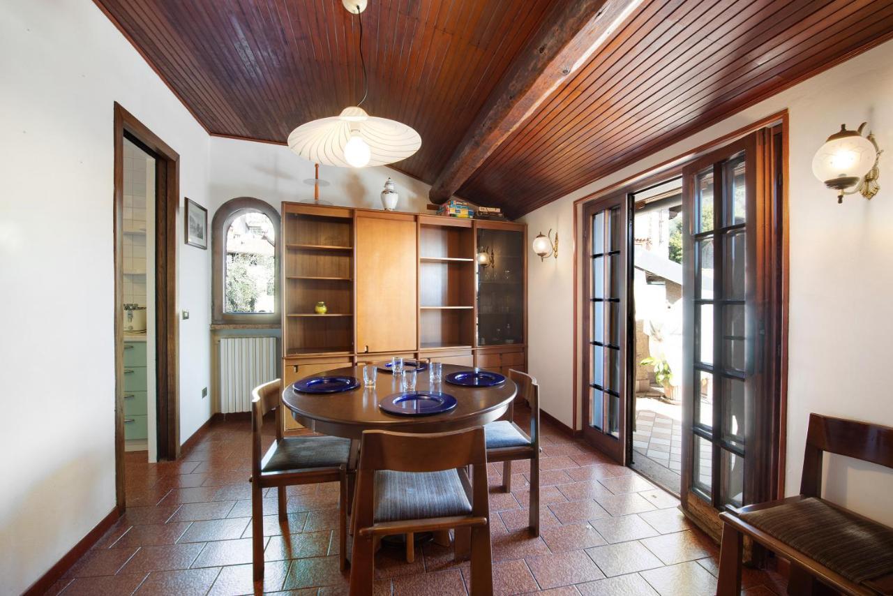 Lake View Apartment Gardone Riviera Buitenkant foto